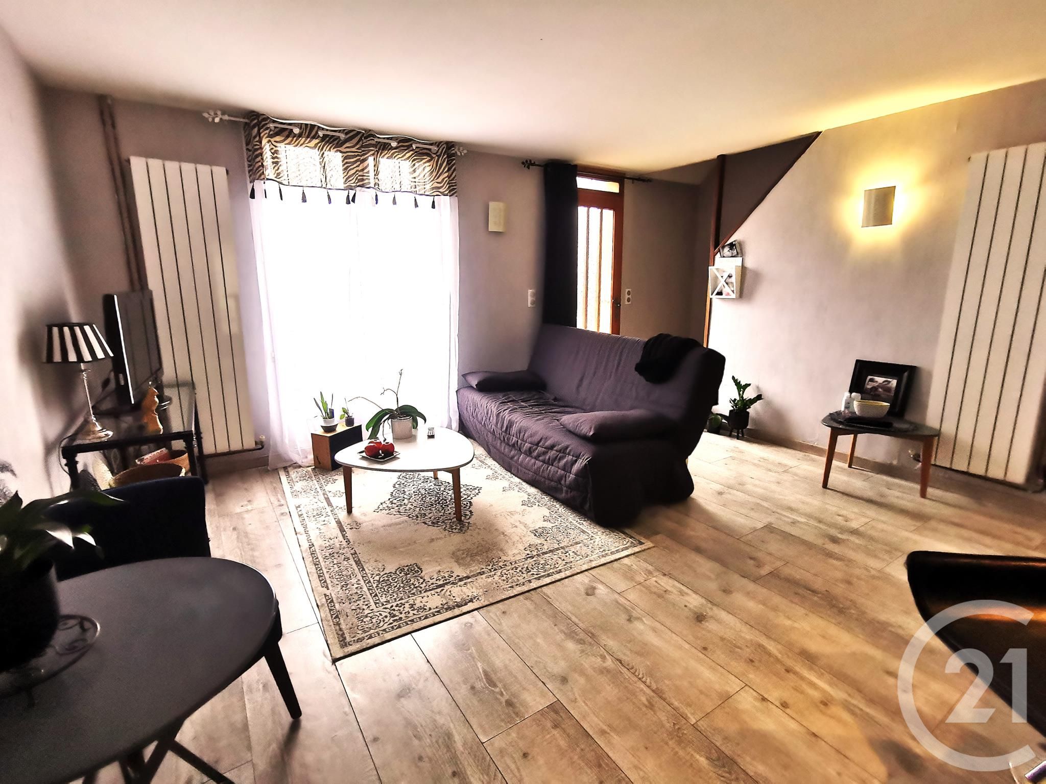 House Avenue Simone Veil in Sarlat-la-Canéda