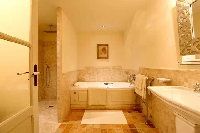 Room Route du Relais in Meyrieux-Trouet