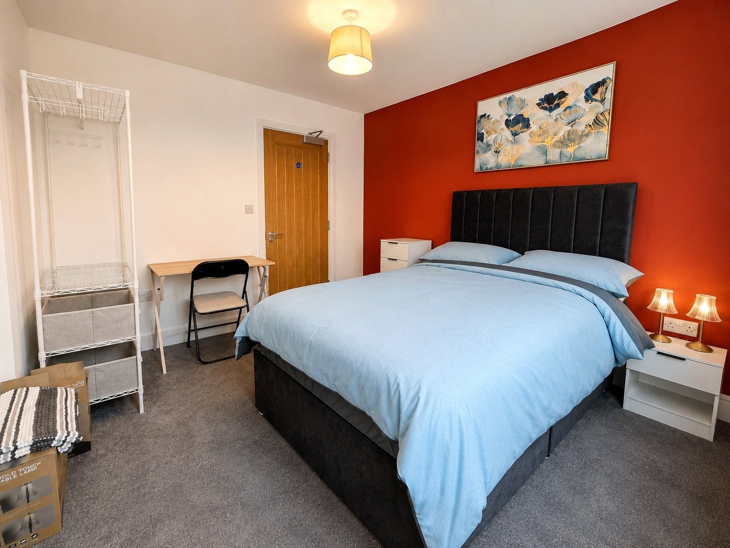 Room Royal Oak Road in Woking