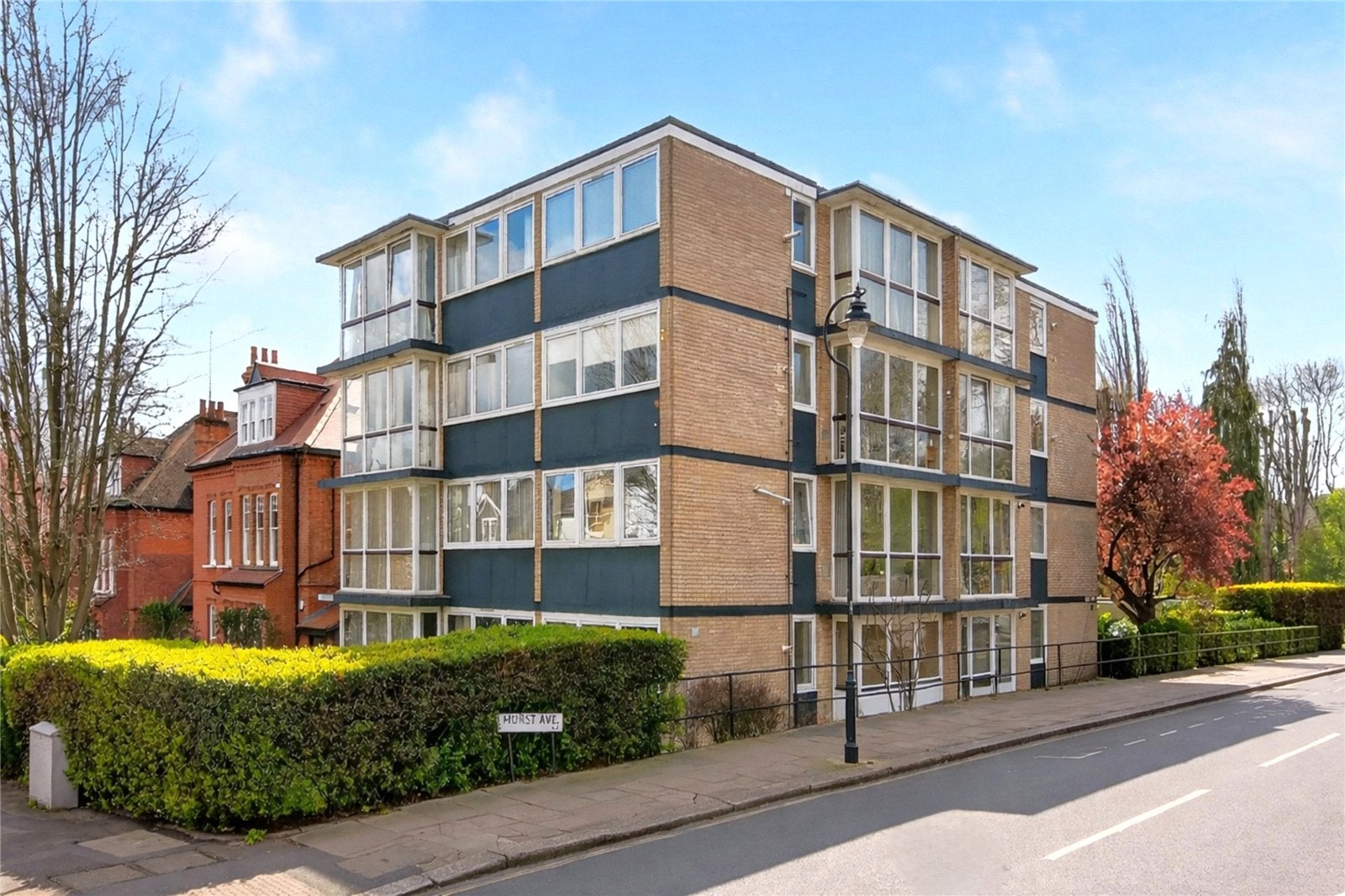 Flat Coolhurst Road in Greater London