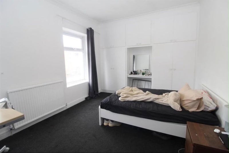 Room North Road in Cardiff