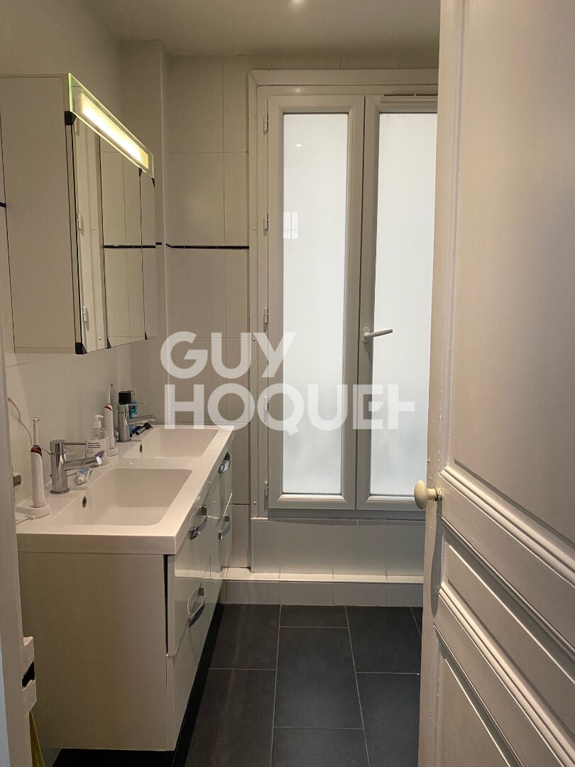 Flat Rue d'Alleray in Paris