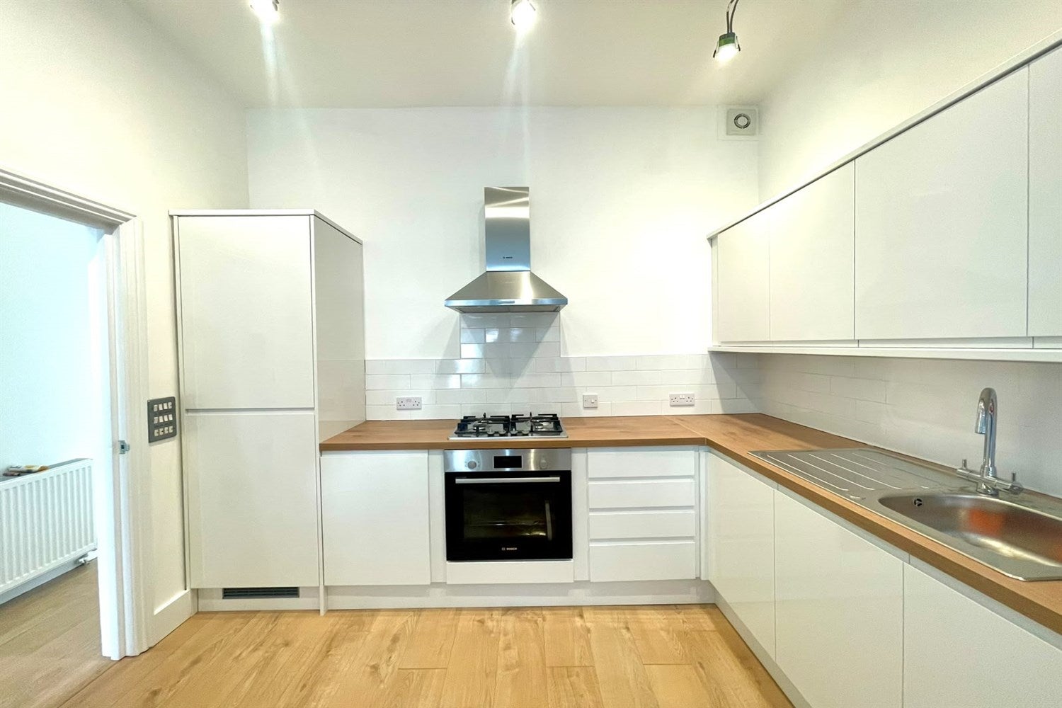 Flat Balfour Road in Greater London