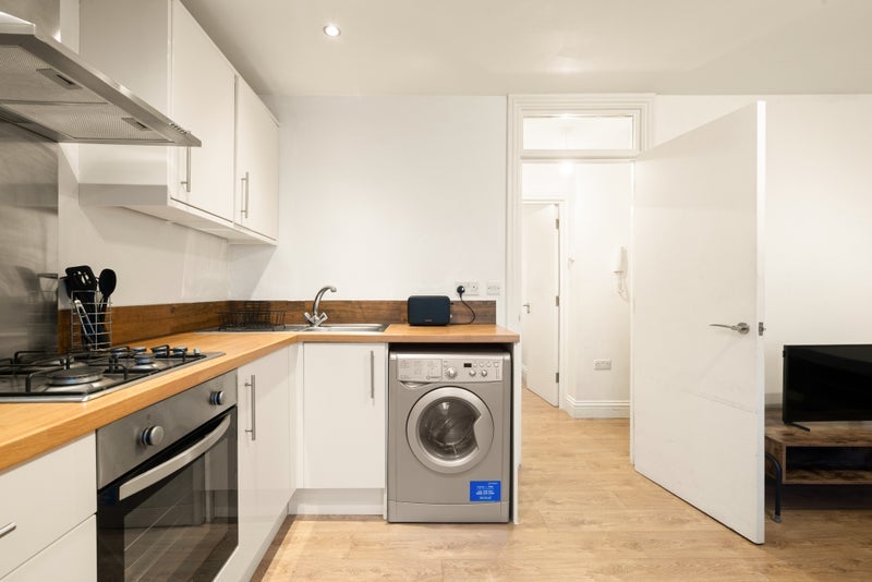Flat Homerton High Street in Greater London