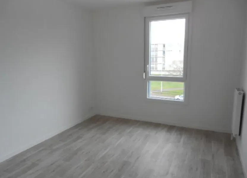 Appartement Place Yvonne et Jeannine Trihoreau à Saint-Michel-sur-Orge