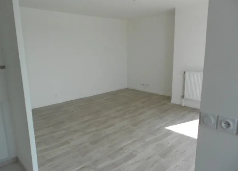 Appartement Place Yvonne et Jeannine Trihoreau à Saint-Michel-sur-Orge