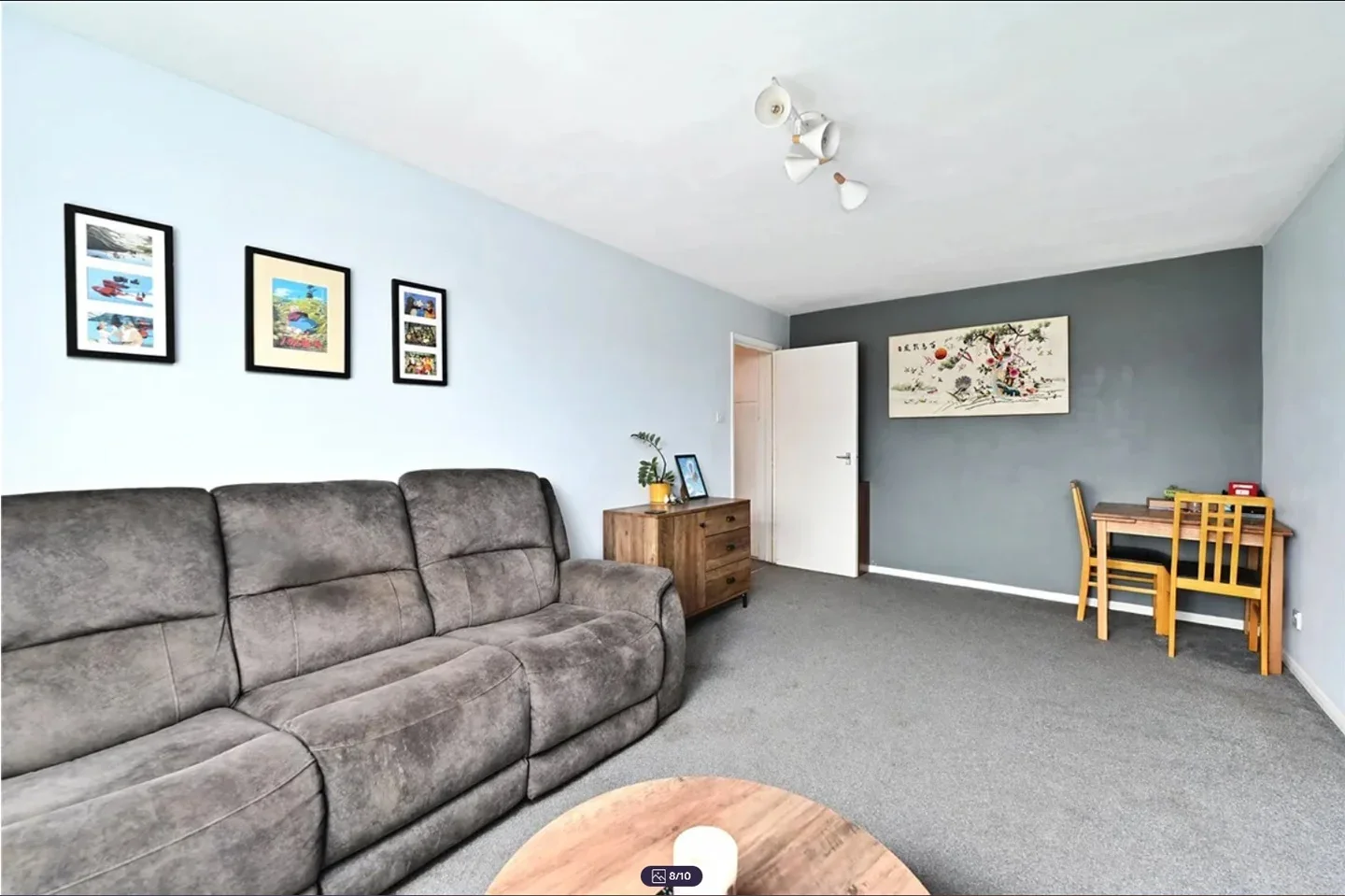 Flat Chertsey Road in Borough of Spelthorne