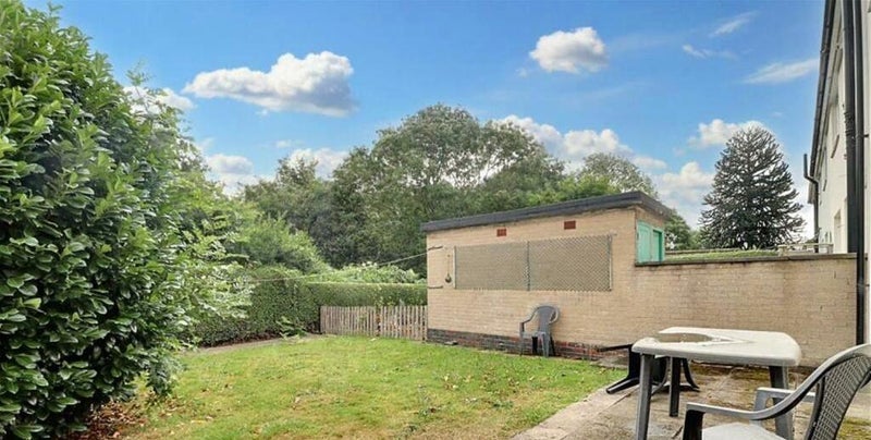 Room Brooksby Lane in Nottingham