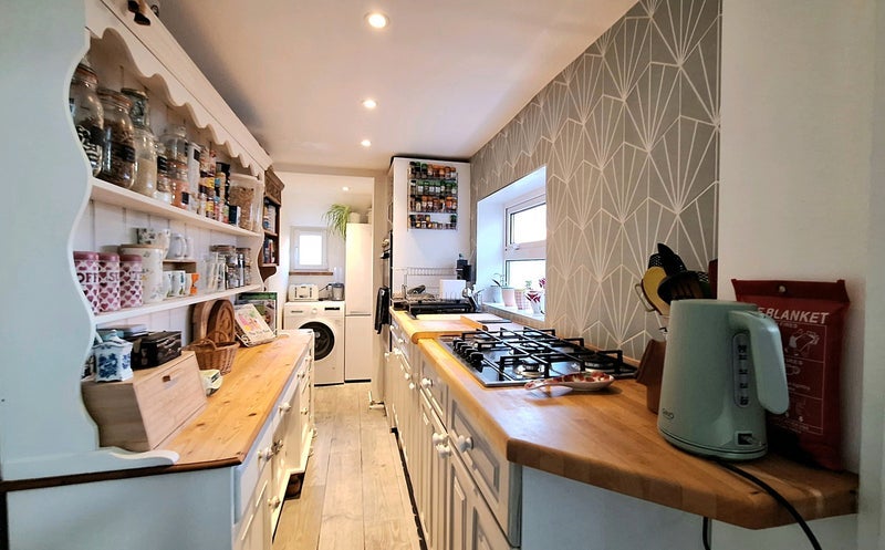 Room Thornhill Place in Maidstone