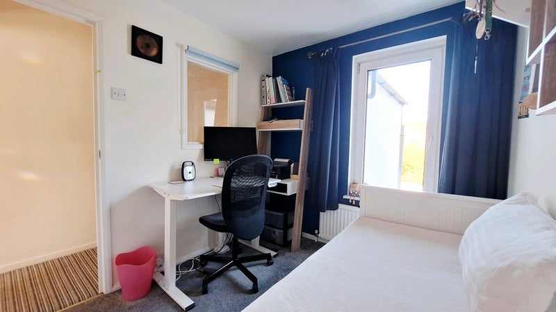 Room Thornhill Place in Maidstone