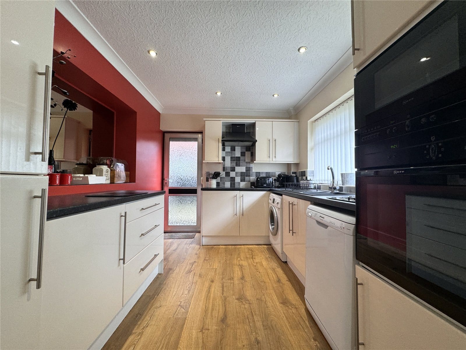 House Denbydale Way in Royton