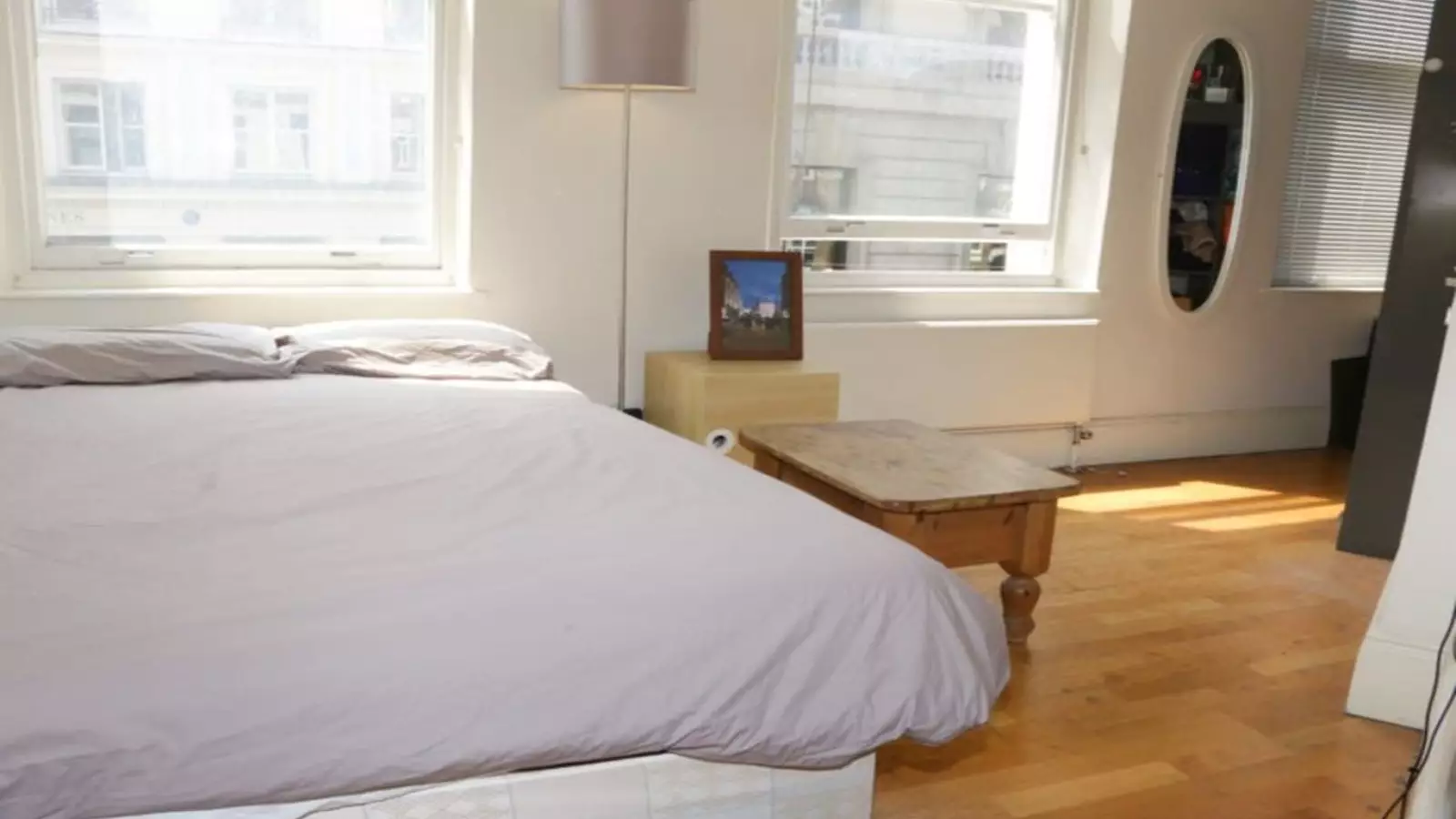 Room Long Acre in City of Westminster
