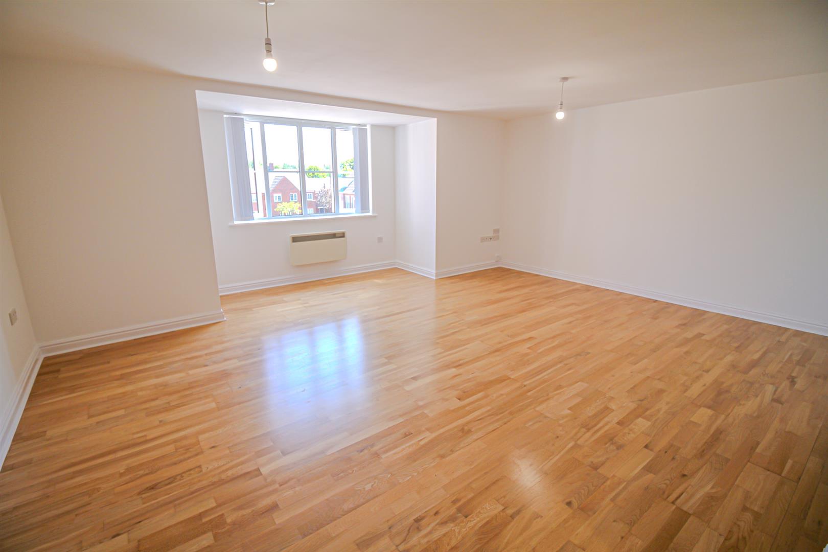 Flat Edison Way in Gedling