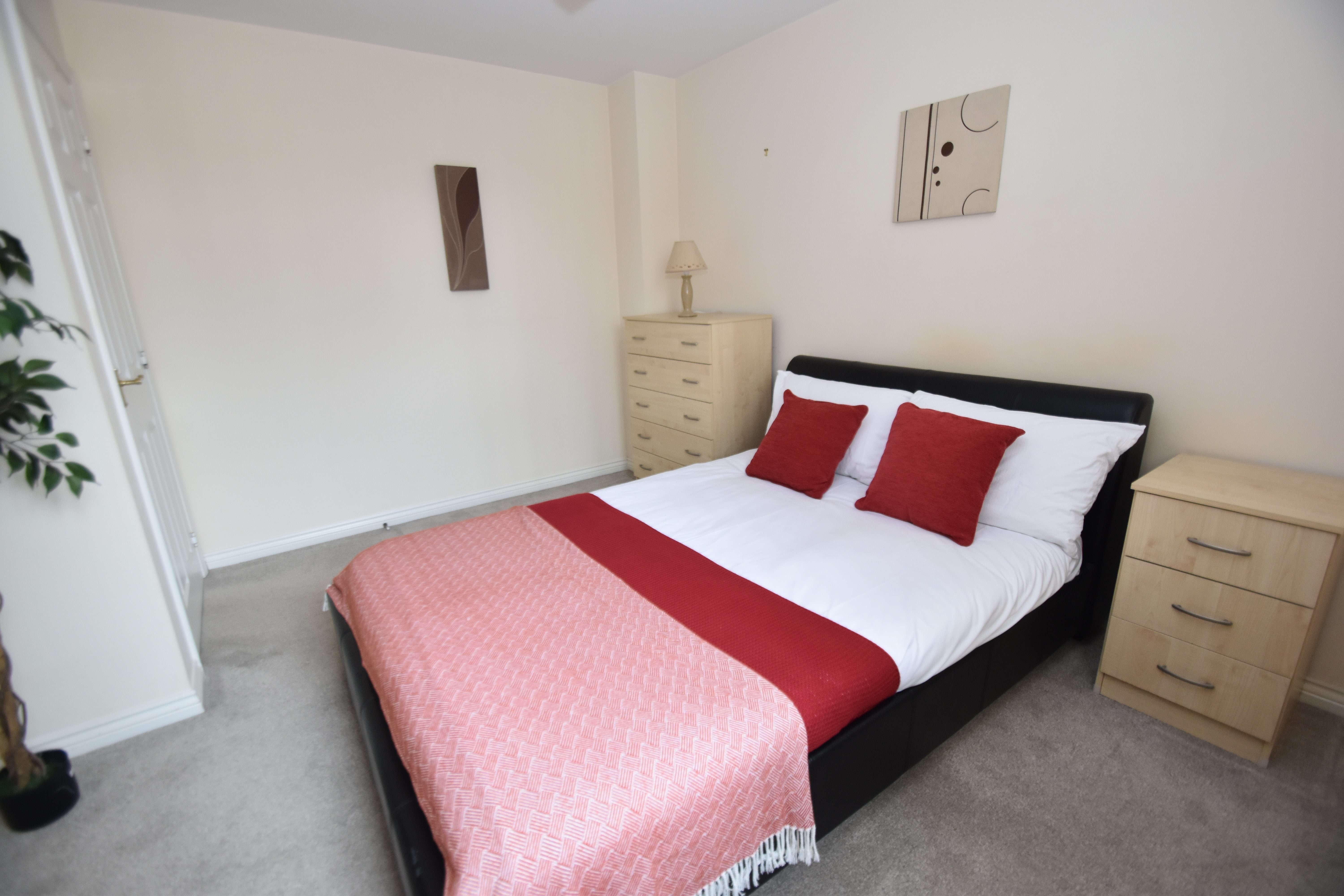 Flat Watkins Square in Cardiff
