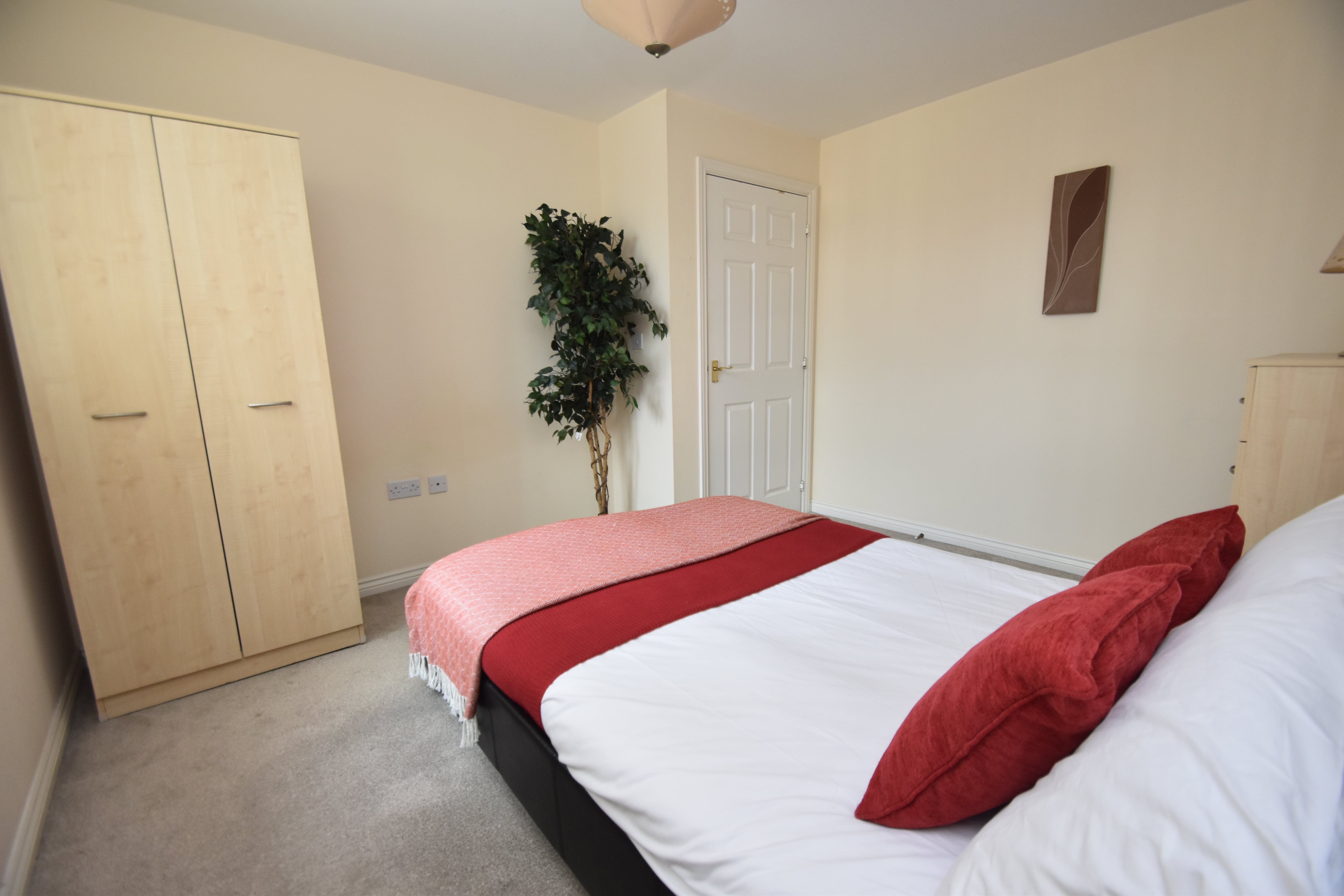 Flat Watkins Square in Cardiff