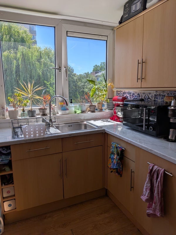 Room Haverstock Road in Greater London