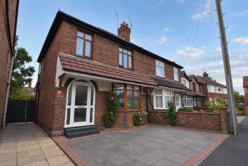 House Chandos Street in Nuneaton and Bedworth