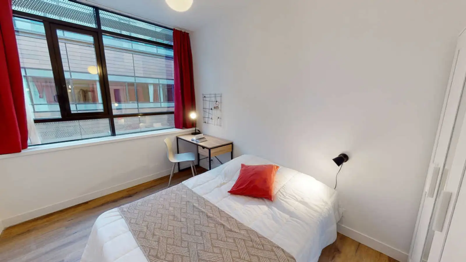 Chambre Avenue Solférino à Asnières-sur-Seine