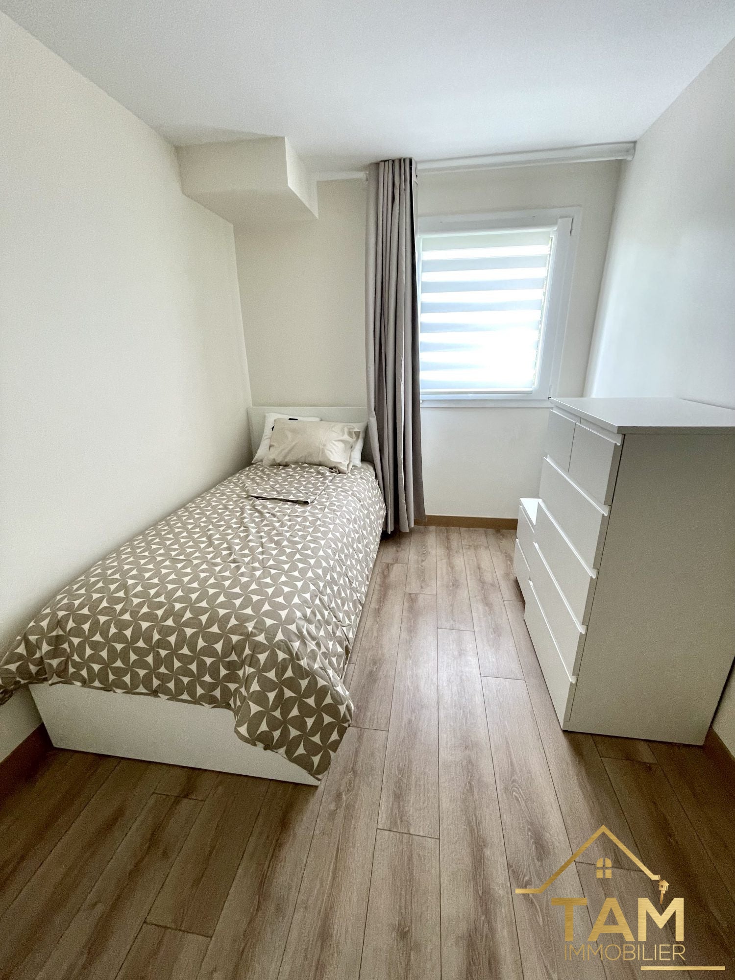 Appartement Place de l'Abbé Franz Stock à Suresnes
