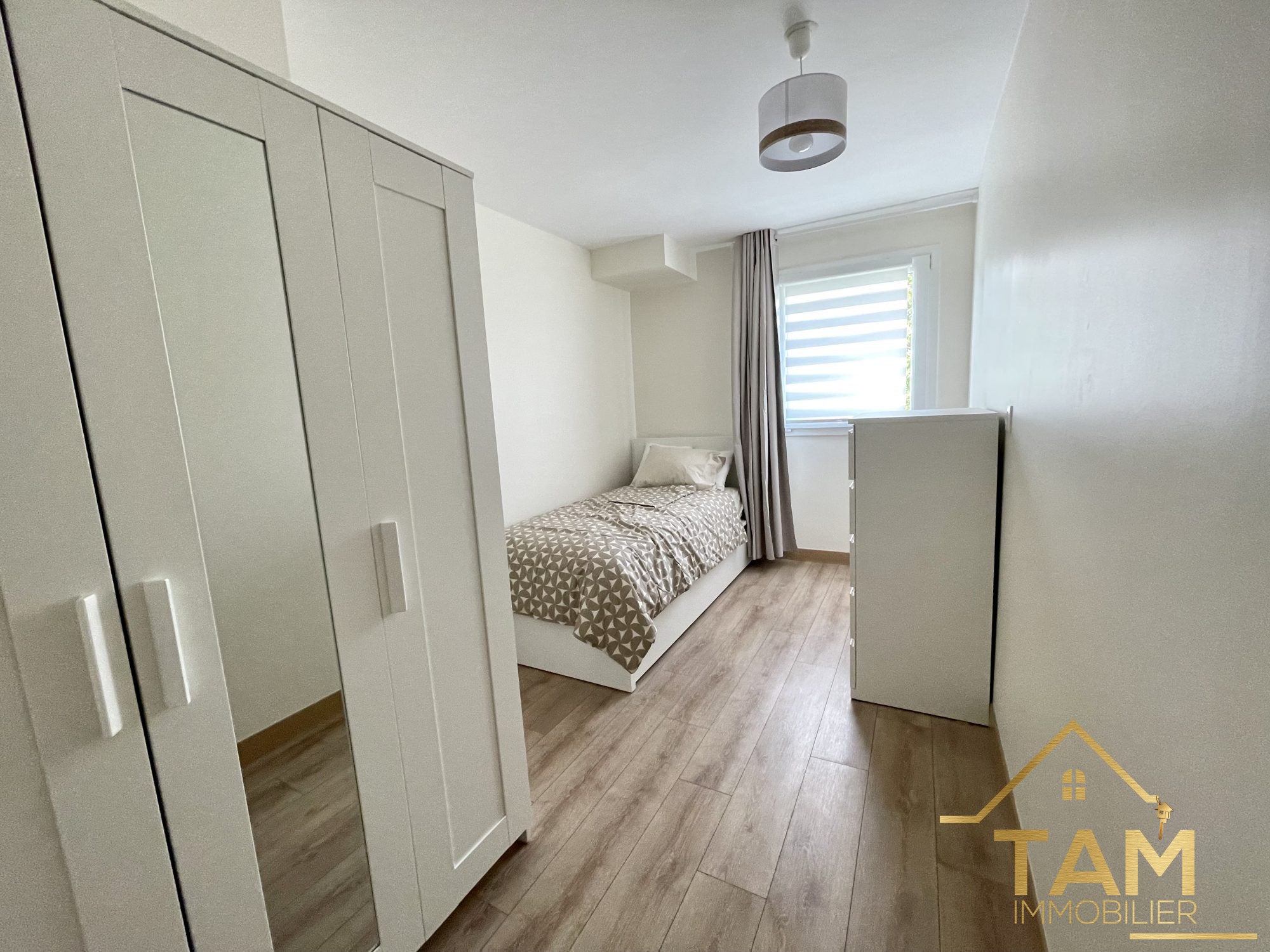 Appartement Place de l'Abbé Franz Stock à Suresnes