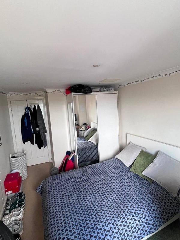 Room Lavender Hill in Greater London