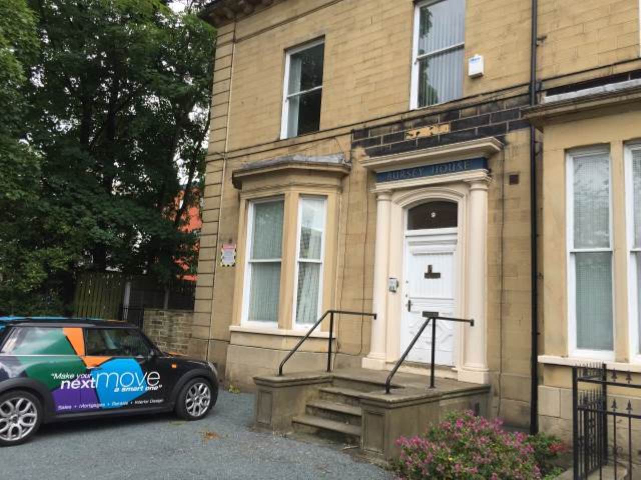 Flat Claremont in Bradford
