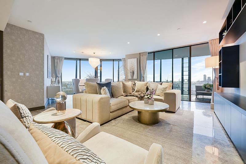 Flat Blackfriars Road in Greater London