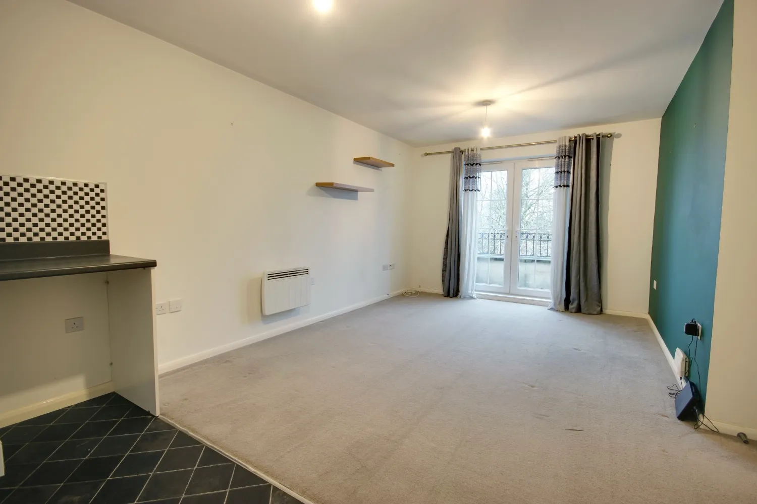 Flat Acklam Court in Beverley