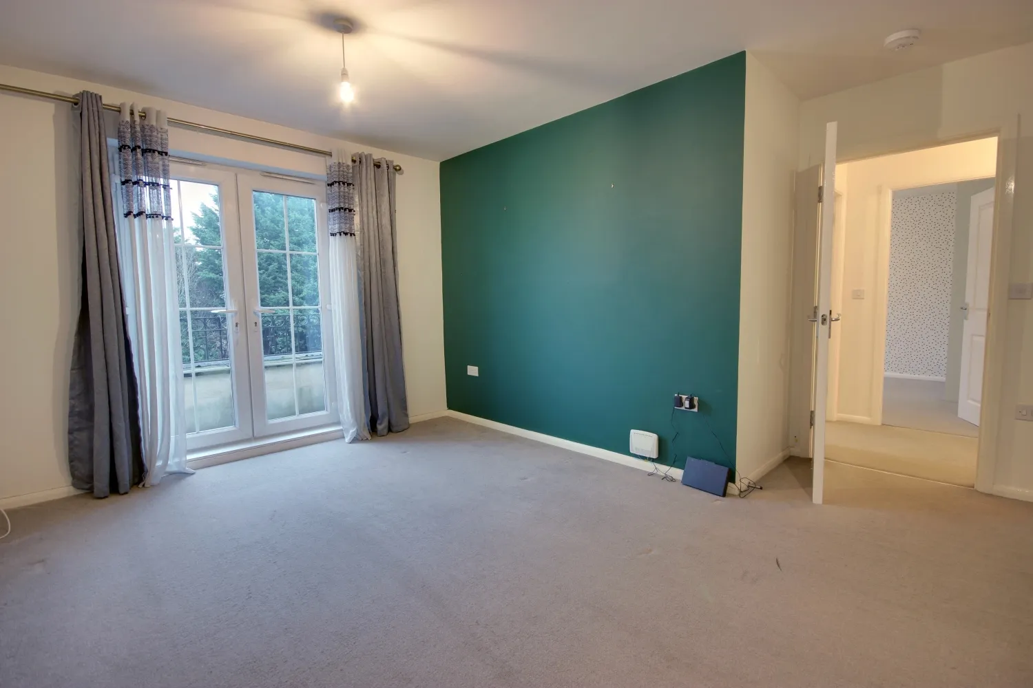 Flat Acklam Court in Beverley