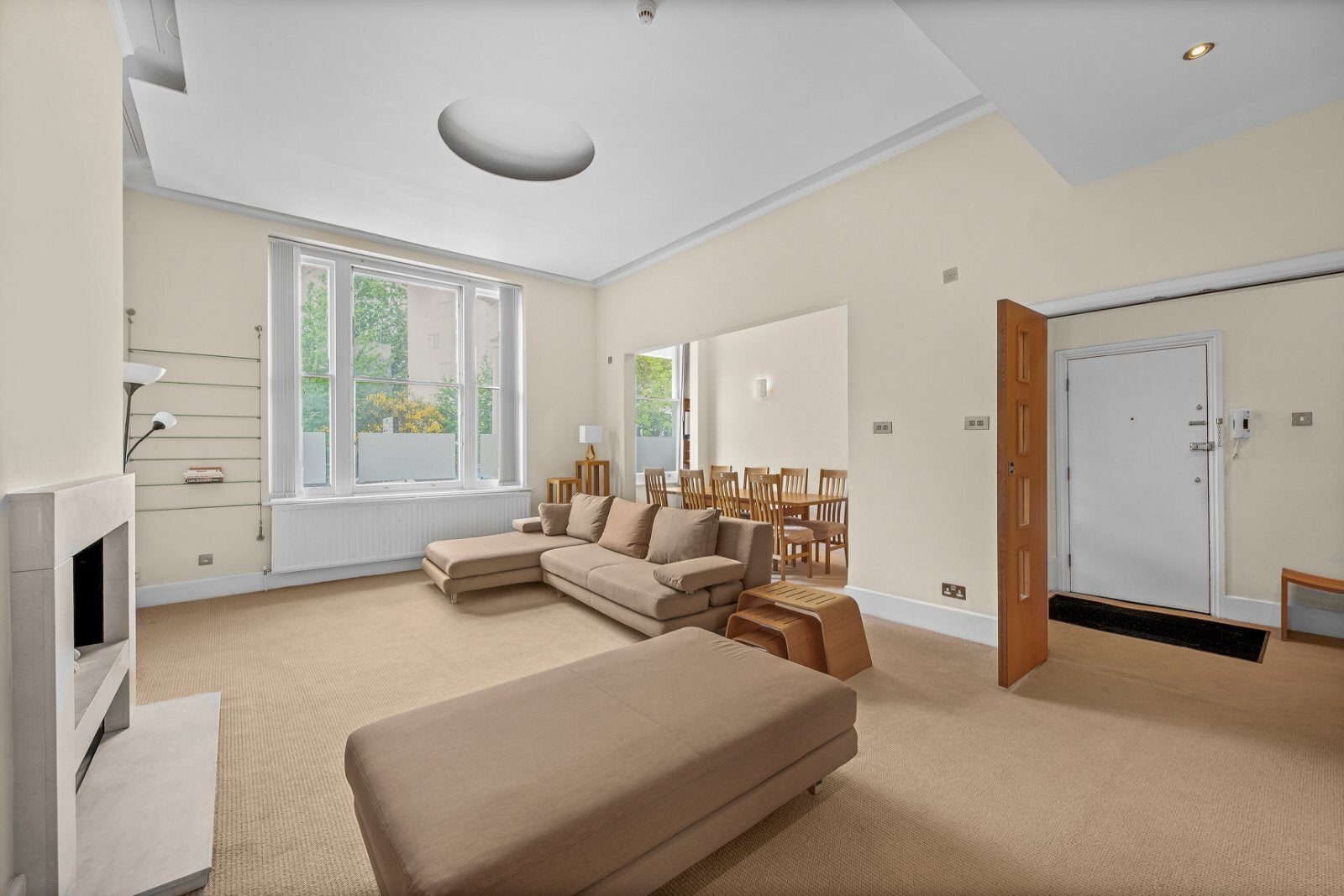Flat Gloucester Terrace in City of Westminster