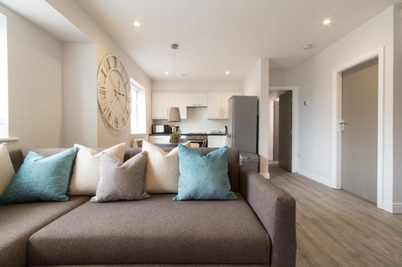 Flat Victoria Court Mews in Leeds