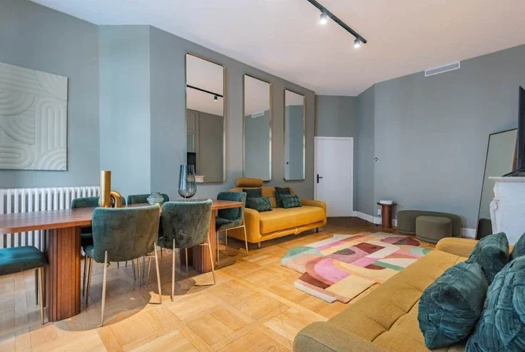 Flat Rue de la Pompe in Paris