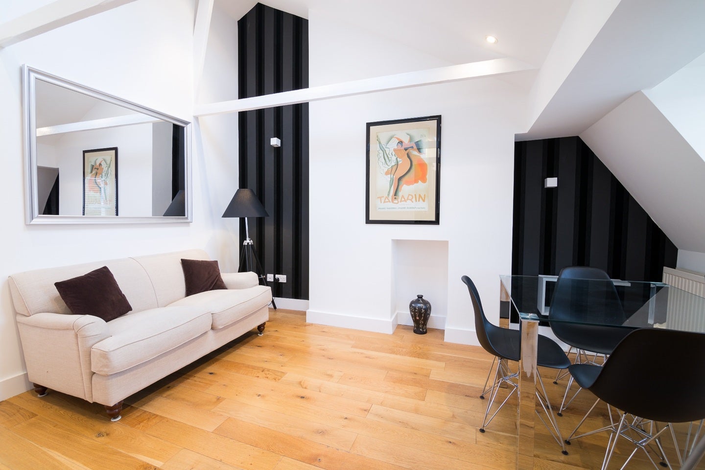 Flat Fulham Road in Greater London