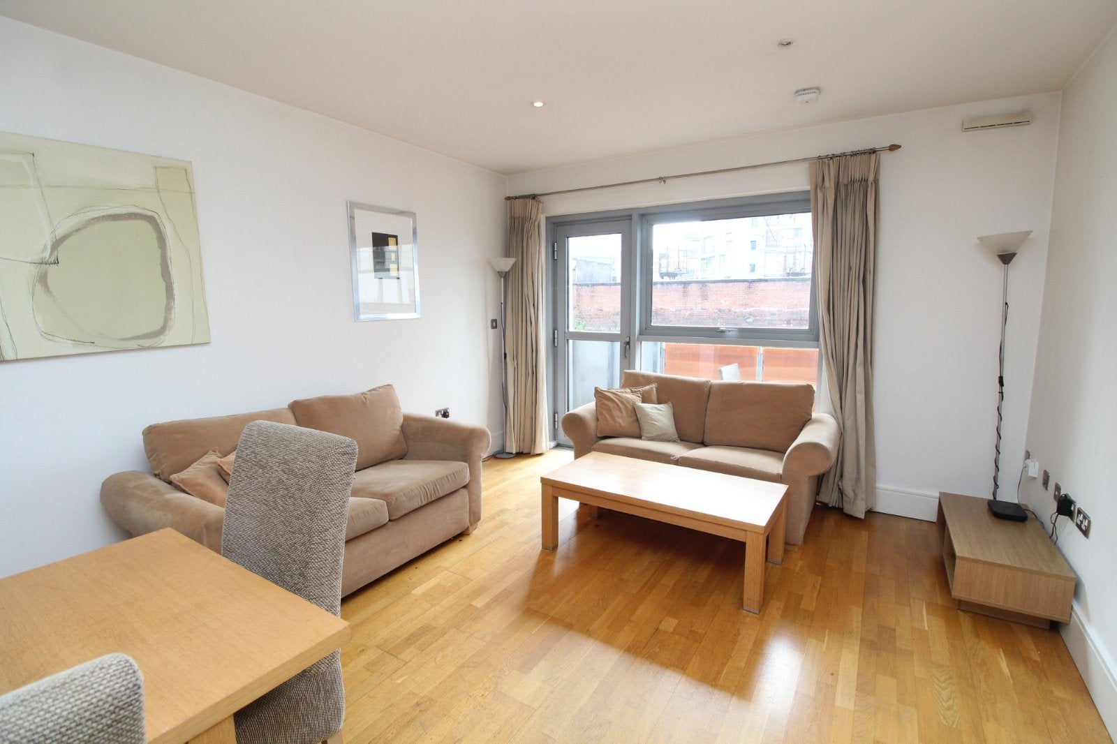 Flat Whitworth Street West in Manchester