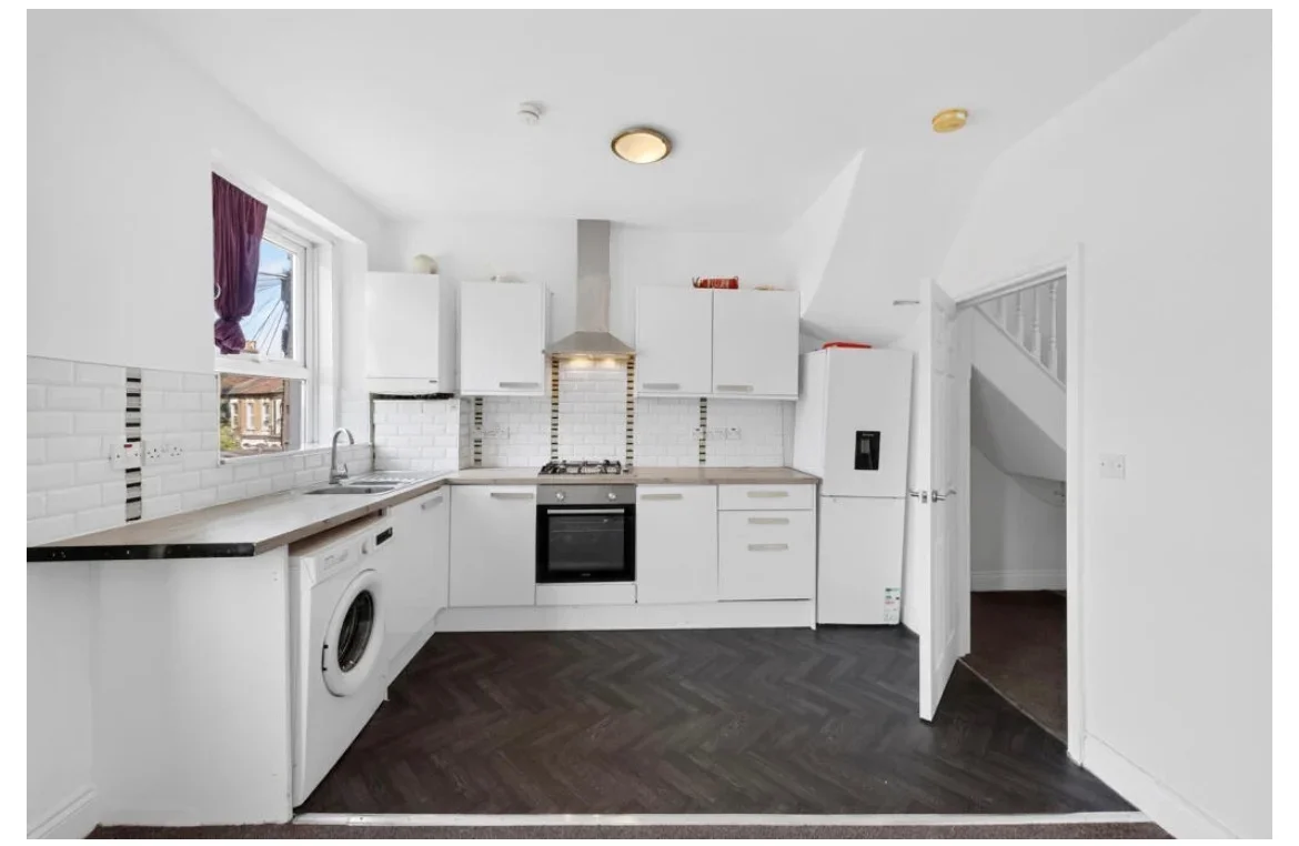 Flat South Birkbeck Road in Greater London