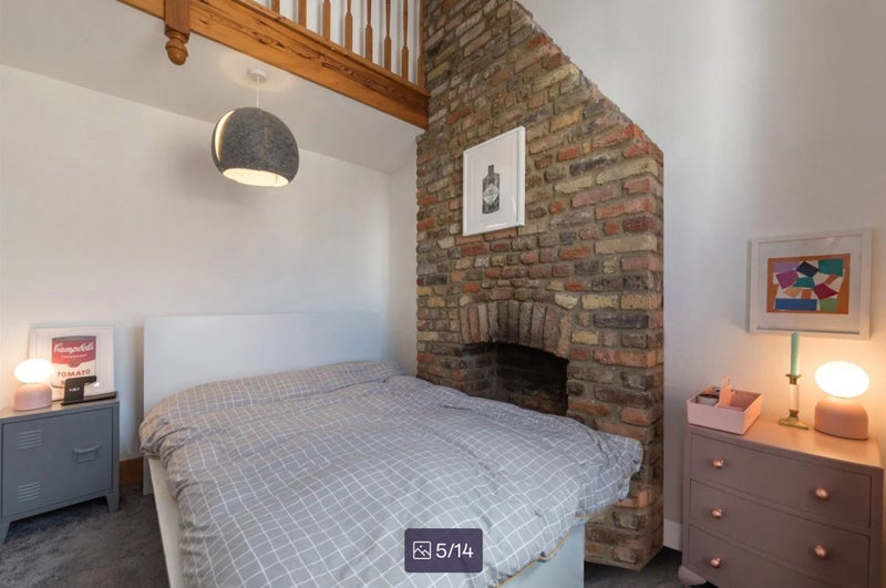 Room Cold Harbour in Greater London
