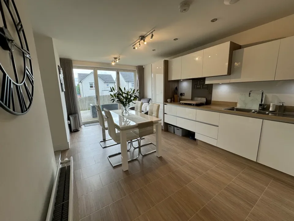 House Archerfield Crescent in Newarthill