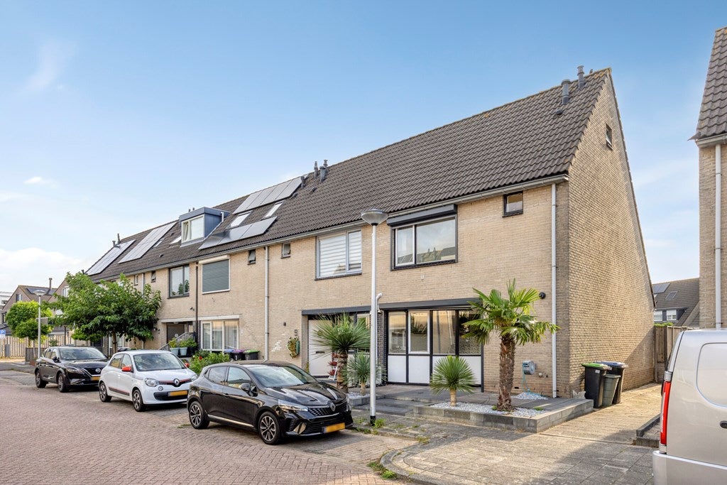 Huis Harriët Freezerstraat 11 in Spijkenisse