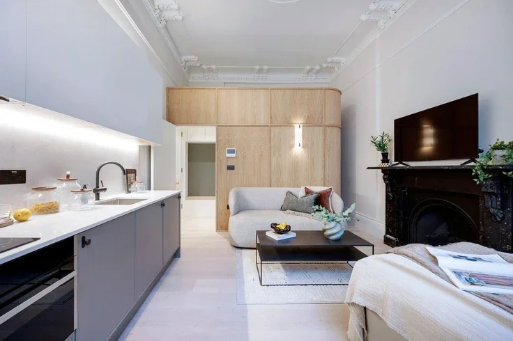 Flat Kensington Gardens Square in City of Westminster