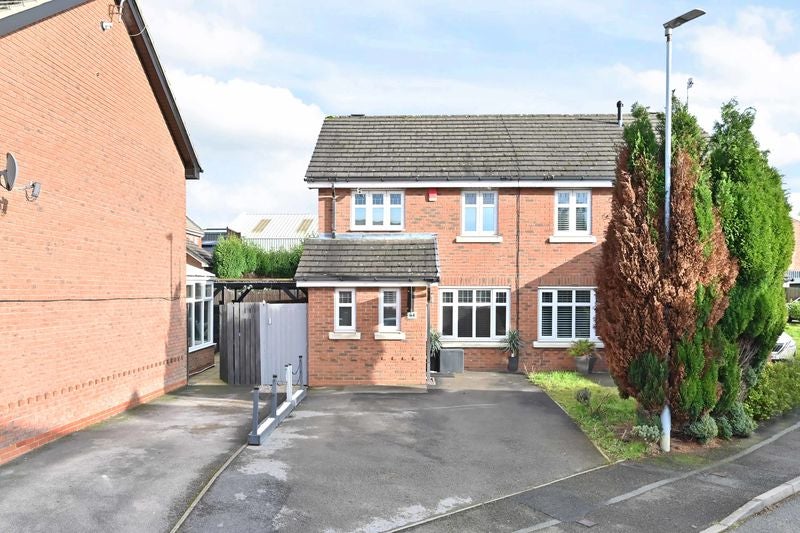 House John Rhodes Way in Stoke-on-Trent