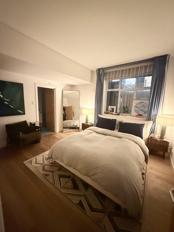 Flat Clerkenwell Road in Greater London