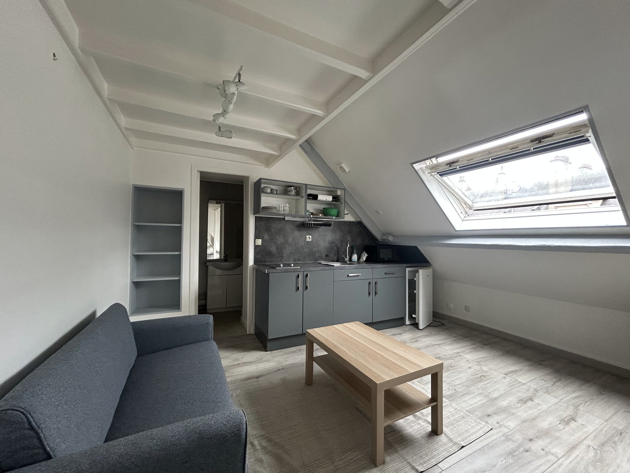 Flat Rue Basse in Caen