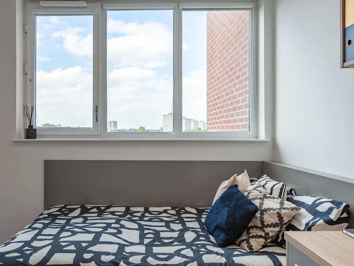 Room Cliveland Street in Birmingham