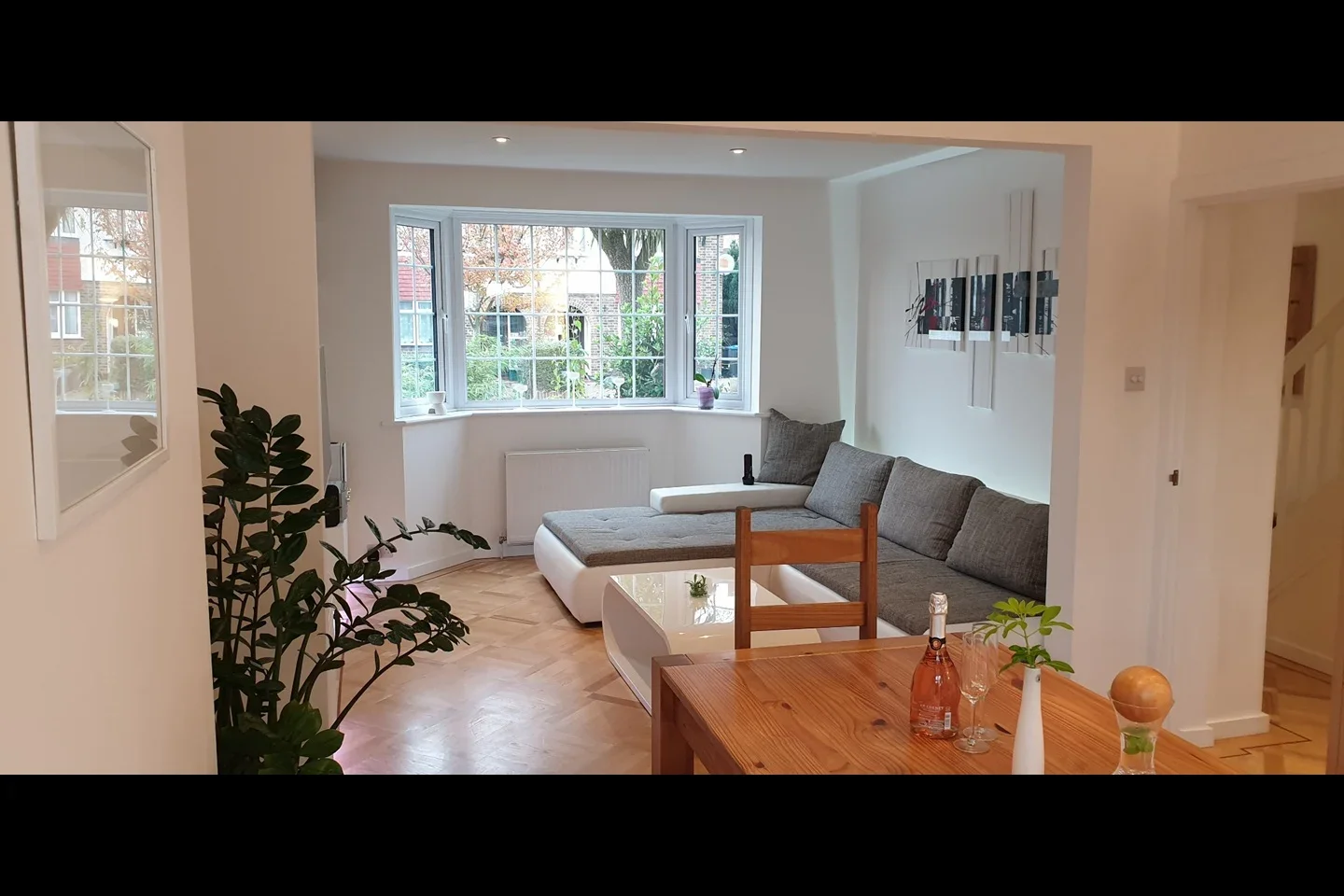 House Templecombe Way in Greater London