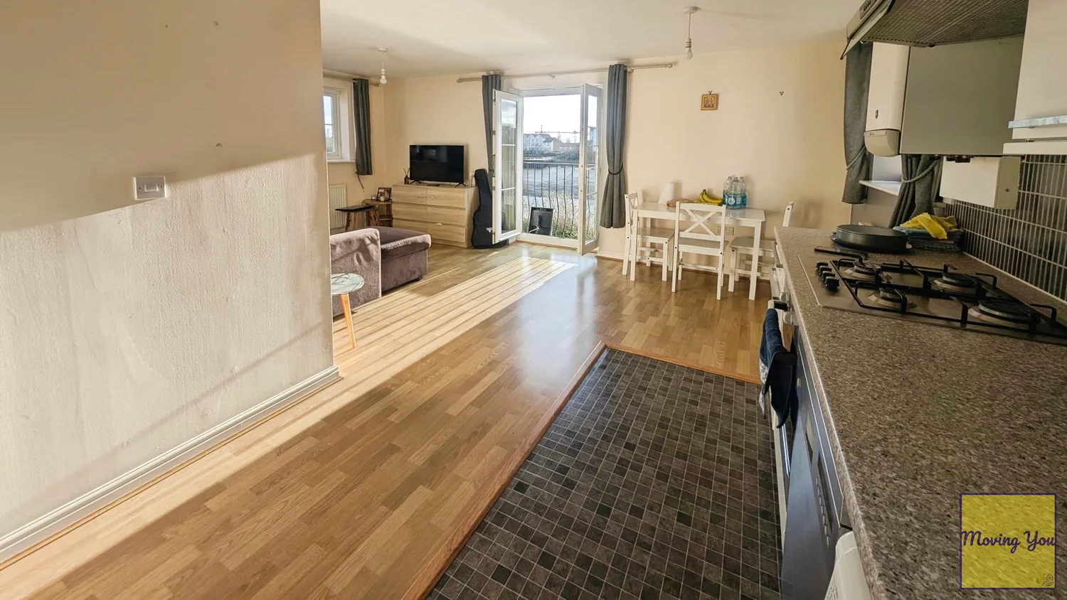 Flat Argosy Way in Newport