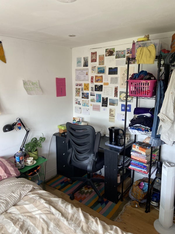 Room Hornsey Road in Greater London