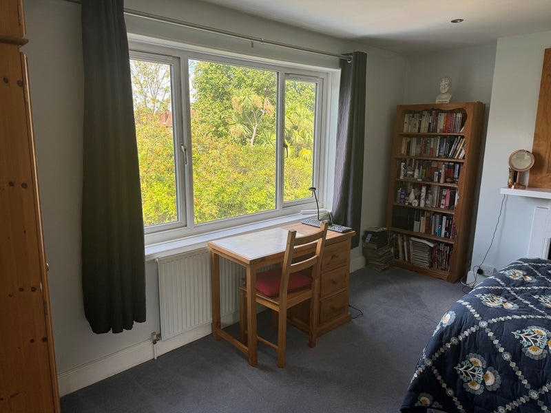 Room Steventon Road in Greater London