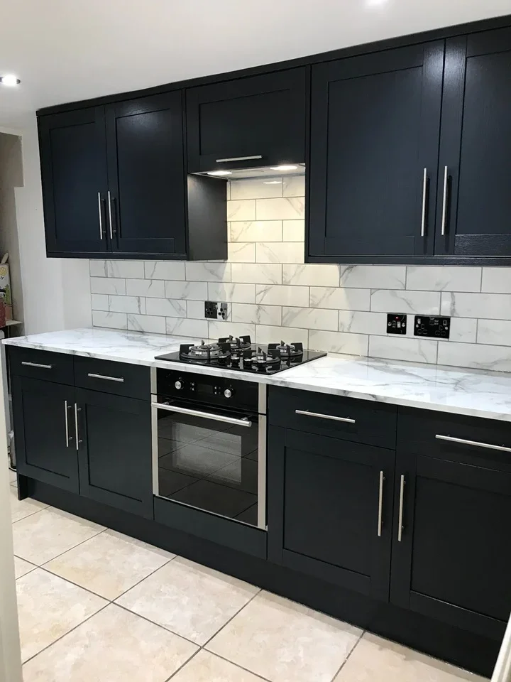 Flat Fairthorn Road in Greater London