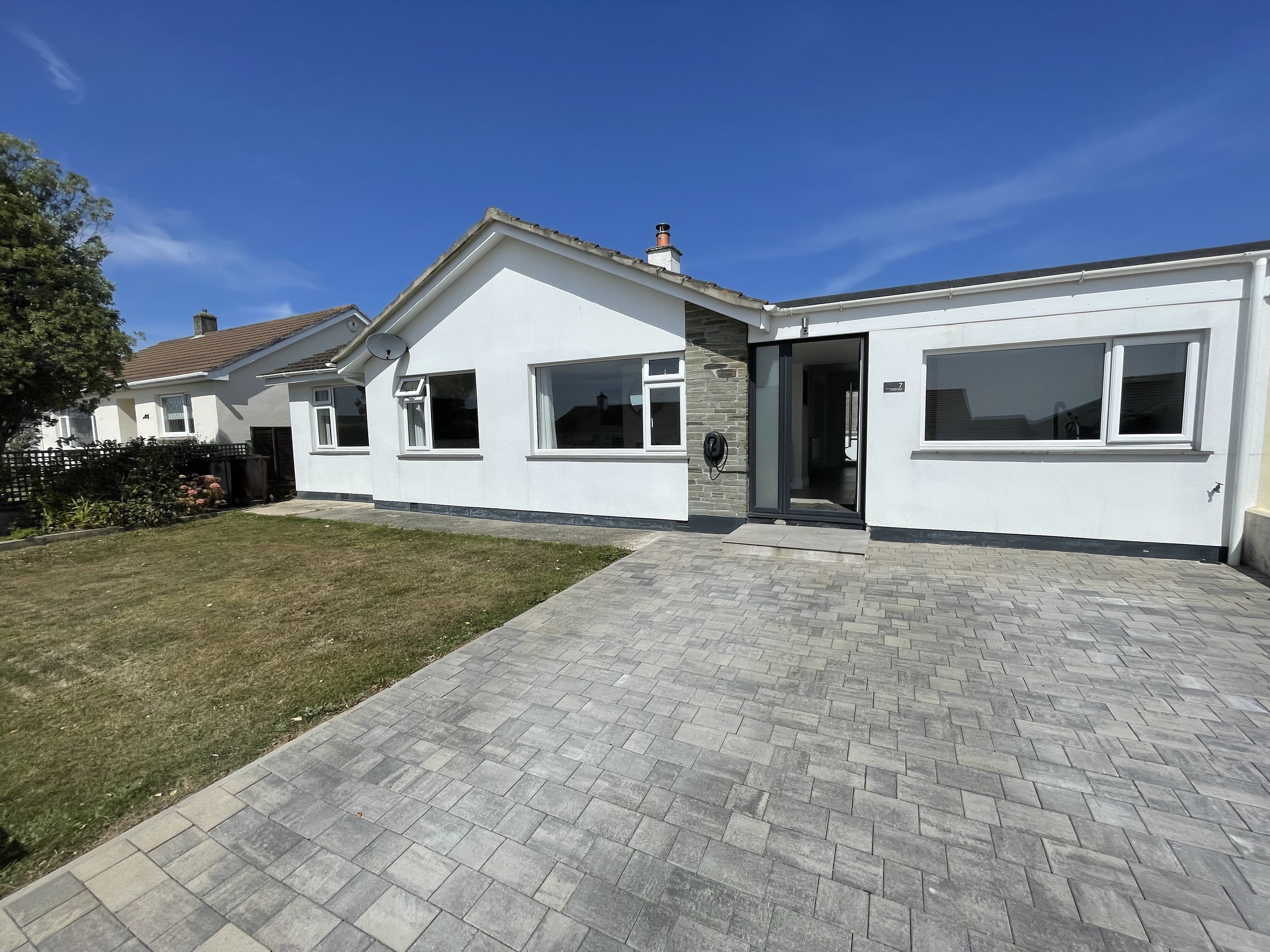 House Cryon View in Truro