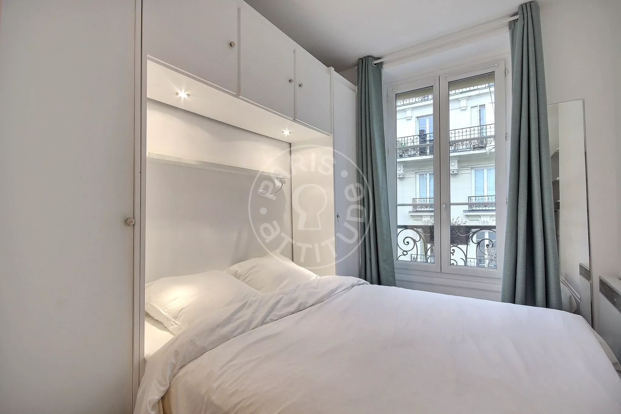 Flat Rue Leriche in Paris